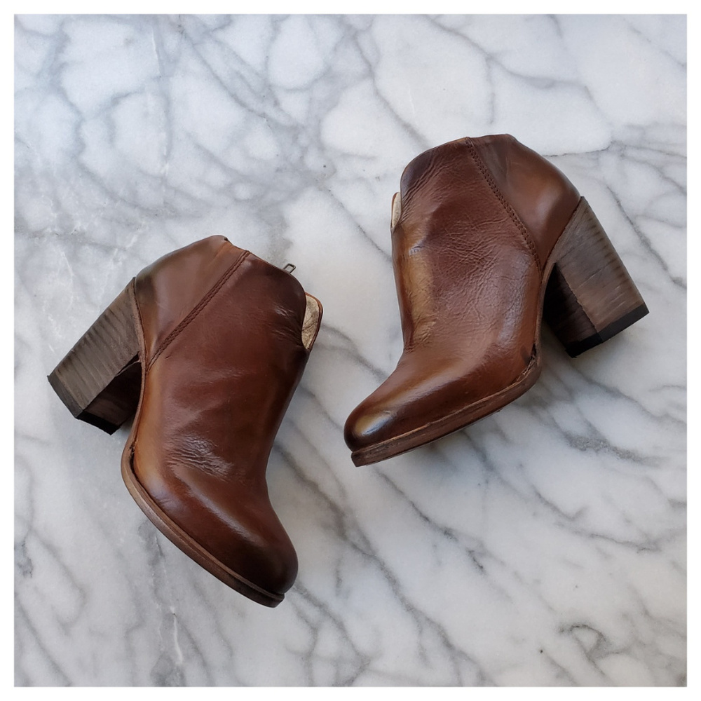 Freebird by Steven Darius Ankle Boots Cognac 6